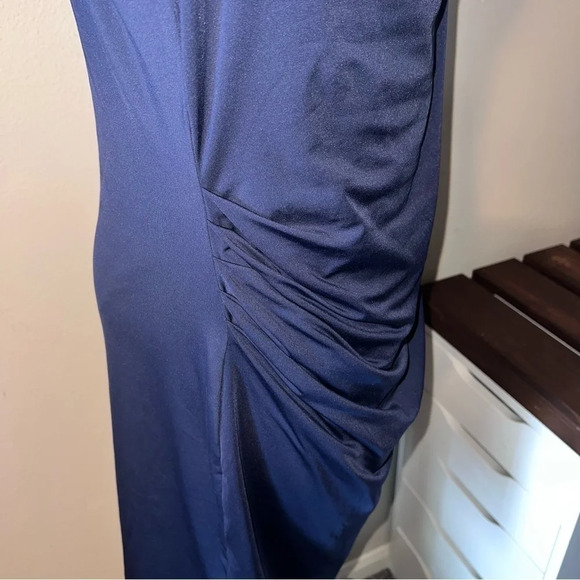 Athleta Reversible Inverse Drape Dress Size Medium ❤️ - Picture 6 of 10